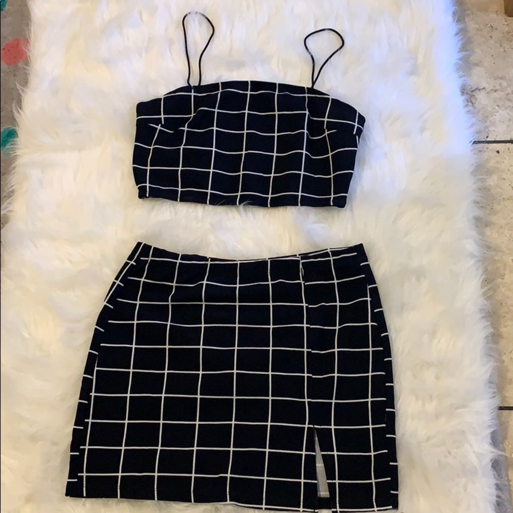 Two piece set